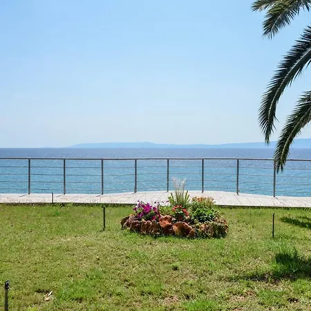 Апартаменты Exantas *