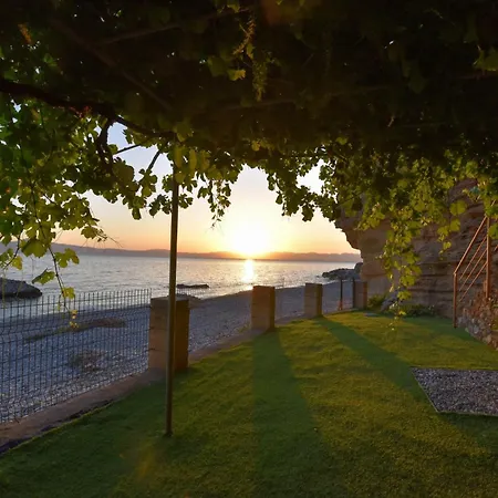 Апартаменты Exantas Каламата